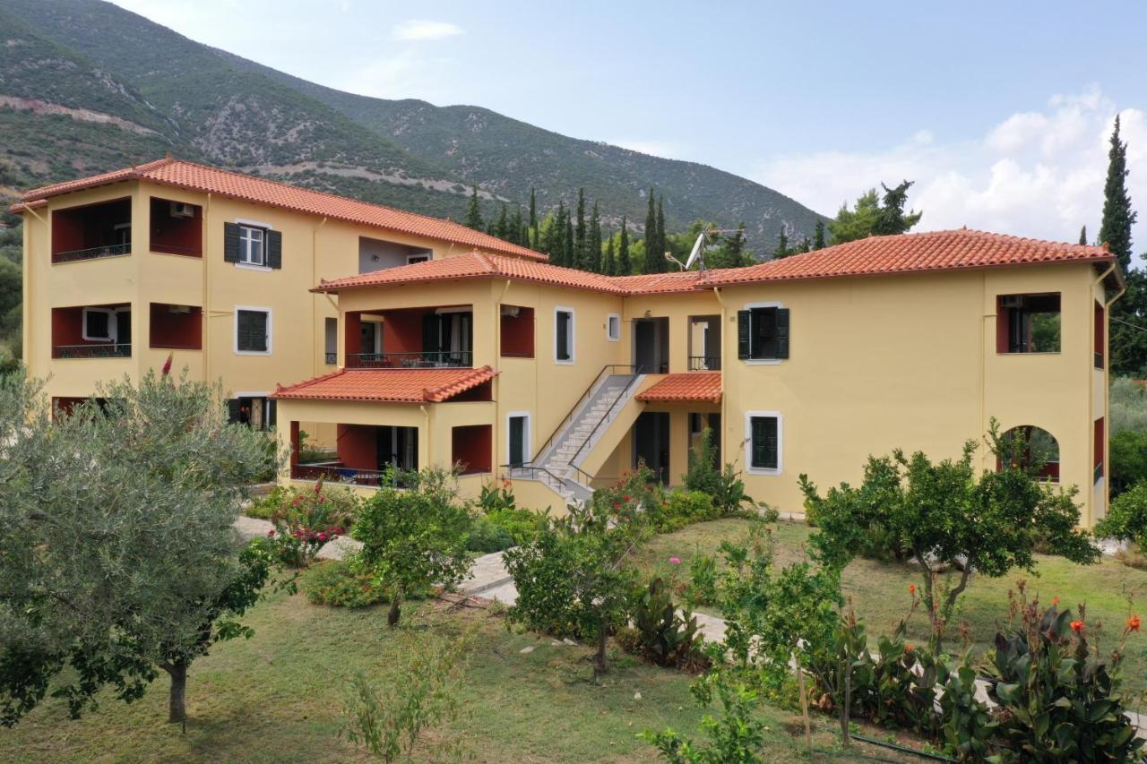 Magda Hotel Apartments Epidaurus ภายนอก รูปภาพ