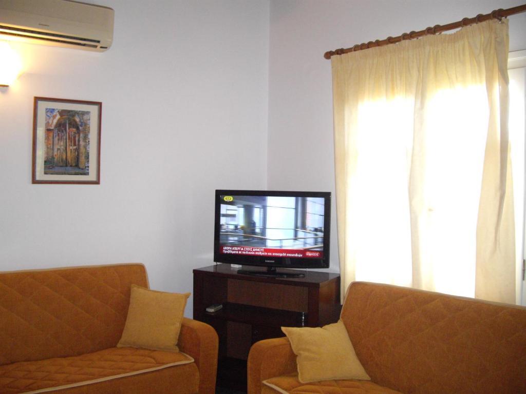 Magda Hotel Apartments Epidaurus ภายนอก รูปภาพ