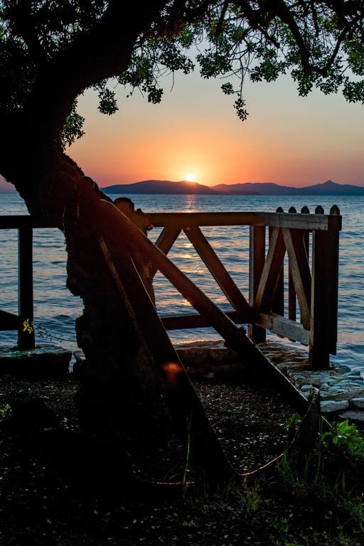 Magda Hotel Apartments Epidaurus ภายนอก รูปภาพ